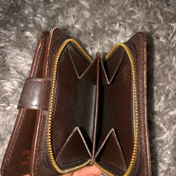 SALE✨Louis Vuitton Wallet - Picture 2 of 7